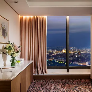 ***** Hotel Grand Millennium Bulgaria