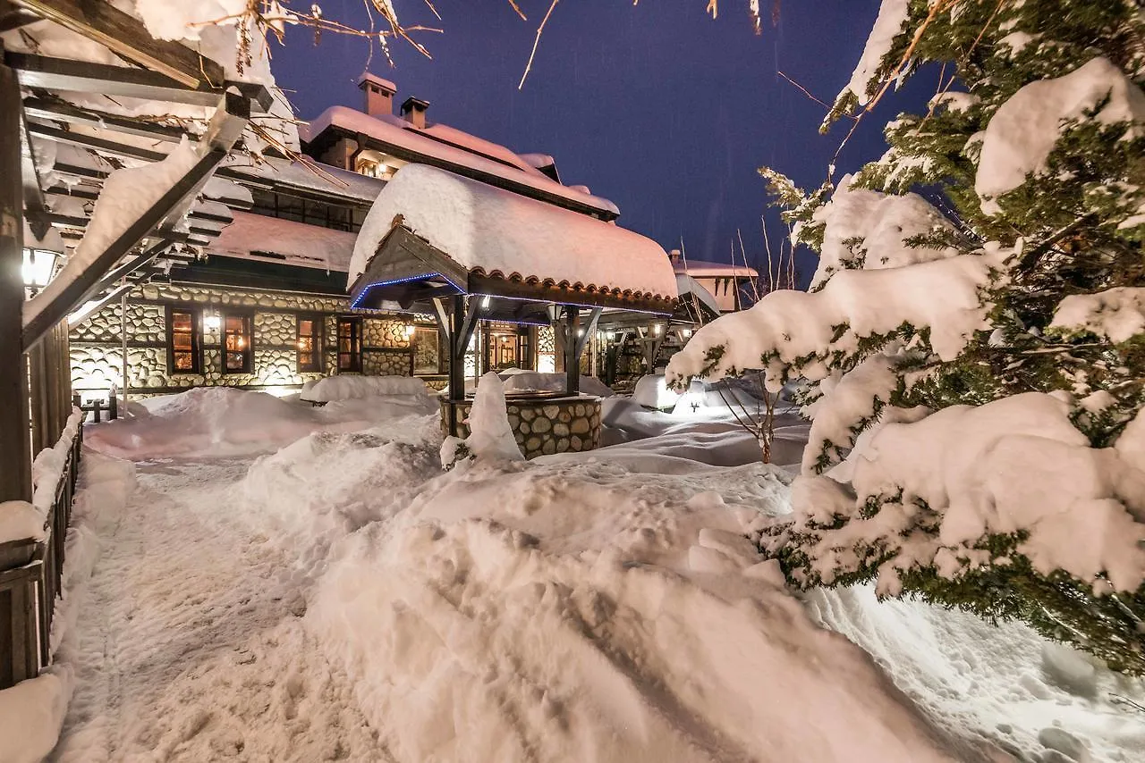 Hotel Tanne 반스코